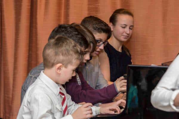 PIANO ENSEMBLE for 6/8/12 hands/ - 1/2 instruments - 36 lessons Course (60 min, GROUP)