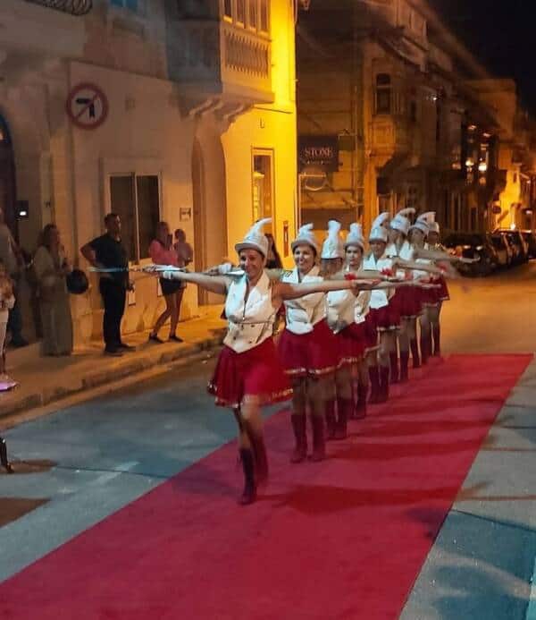MAJORETTE SHOW - 12 lessons Course (60 min, GROUP)