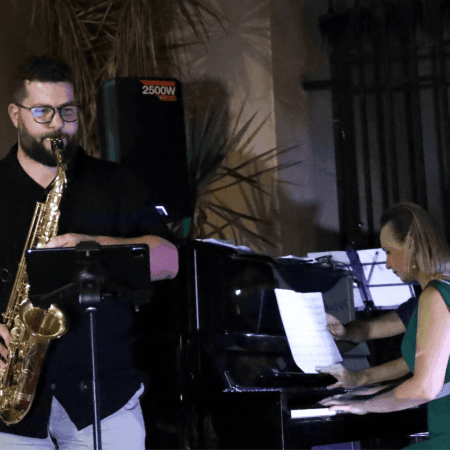 SAXOPHONE - 12 lessons Course (45 min, IND)