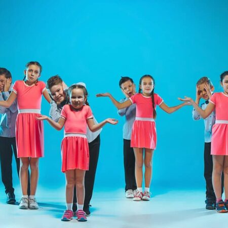 STREET DANCE for kids (5 years up to 10 years) - 24 lessons Course (60 min, GROUP)